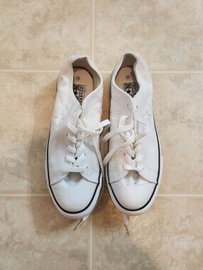 WORN ONCE Converse Chuck Taylor Star Cutout Sneakers! Comes With Box